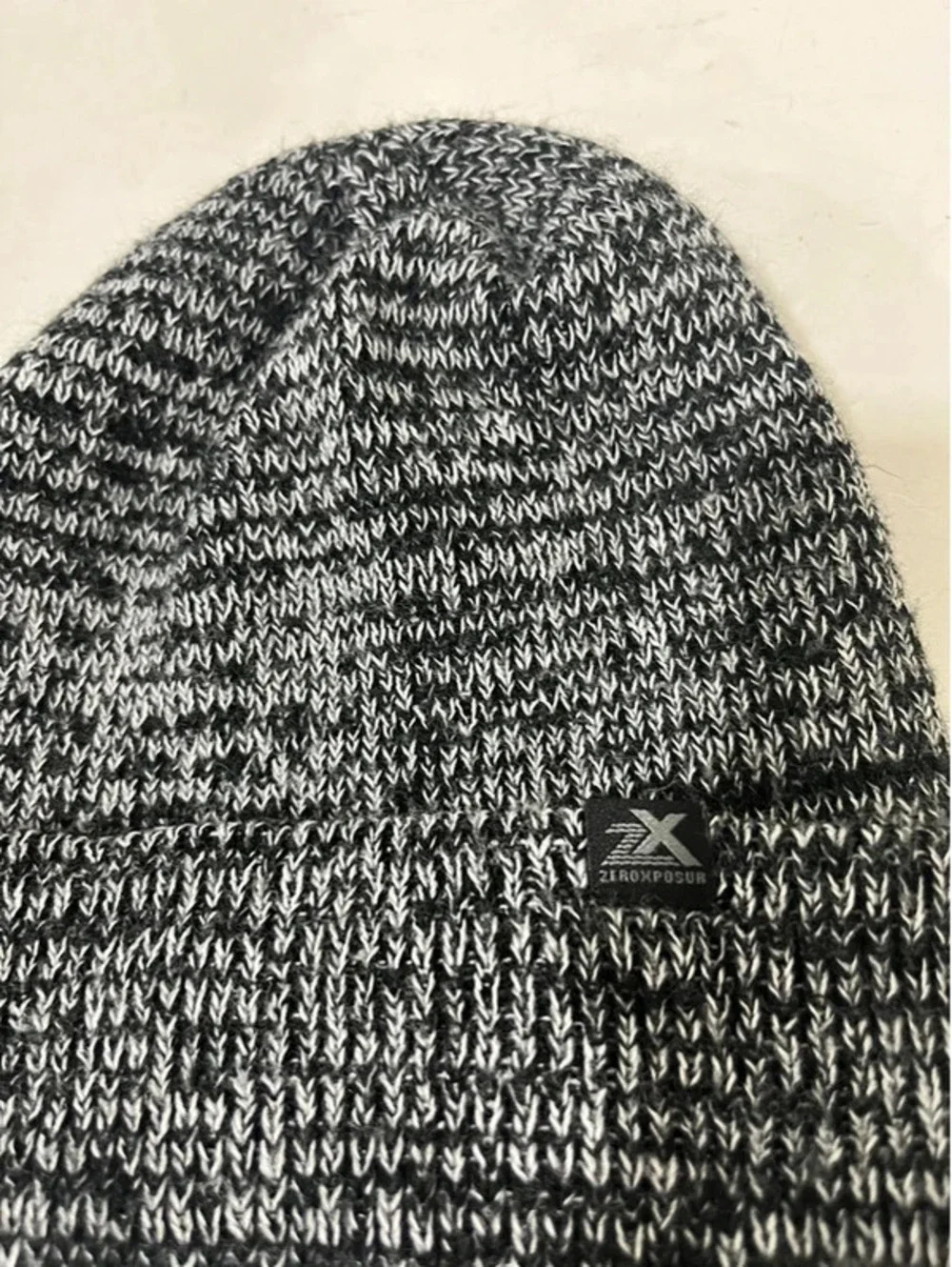Zeroxposur dark grey knitted beanie warm hat